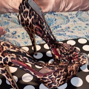 Leopard print Betsy Johnson